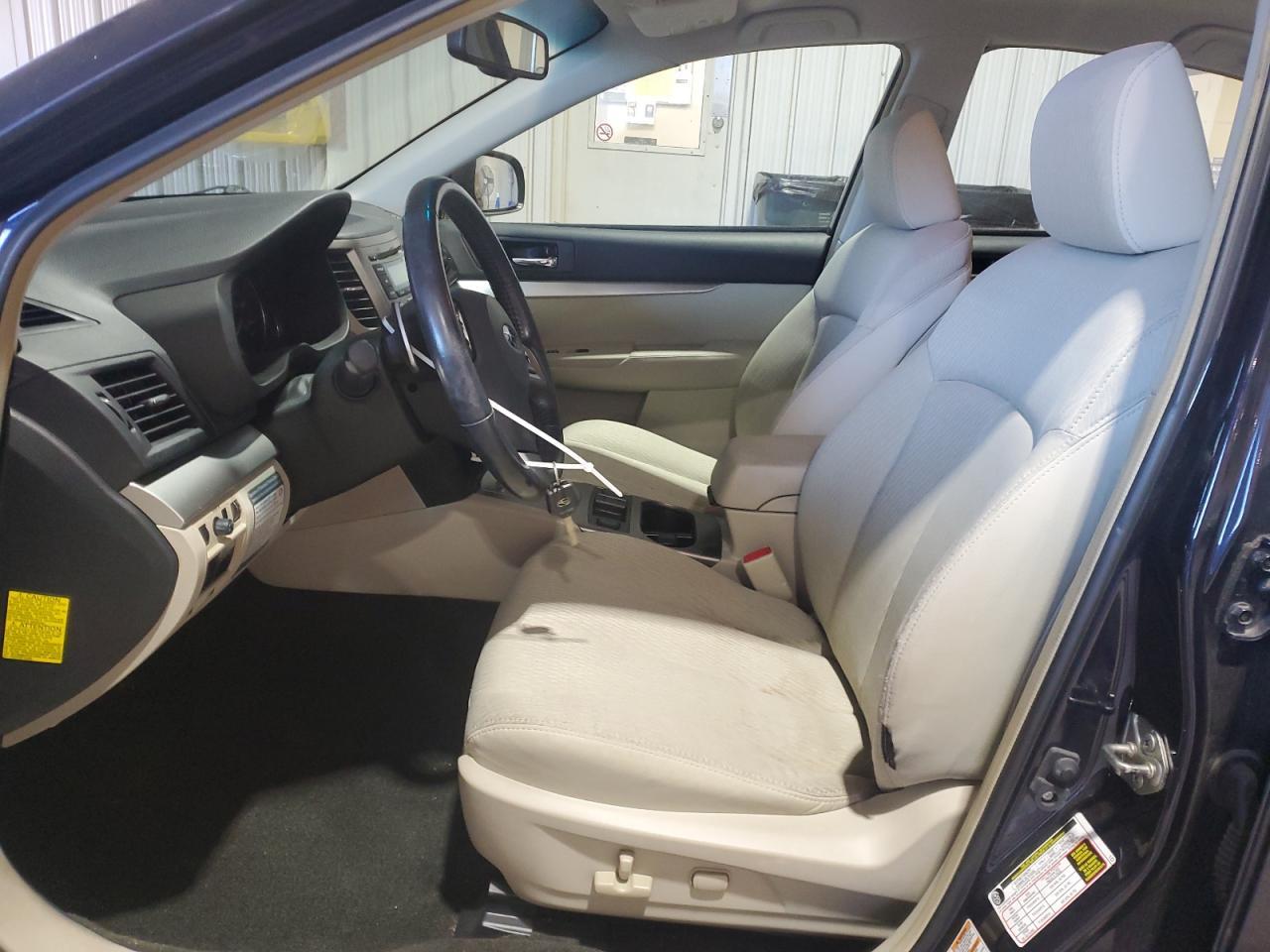 2012 Subaru Legacy 2.5I Premium - Image 7
