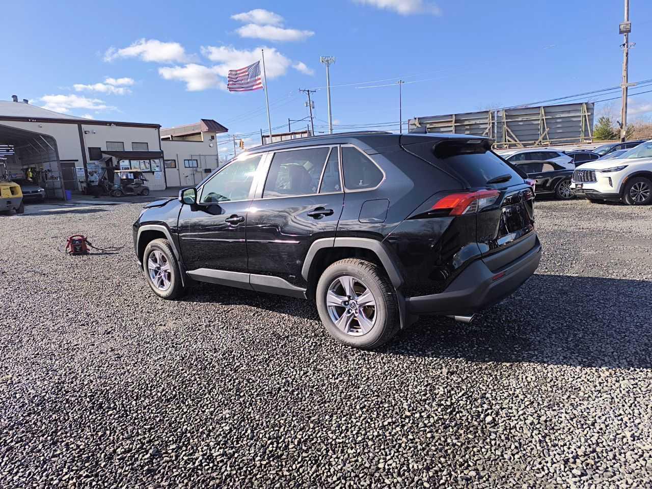 2022 Toyota Rav4 Le - Фото 2