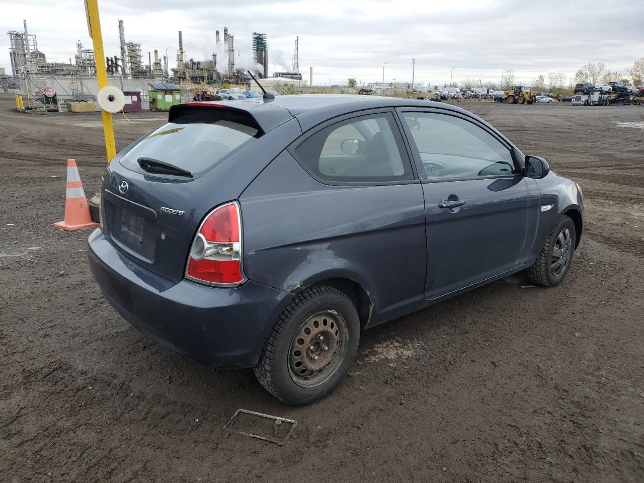 2010 Hyundai Accent Se - Фото 3