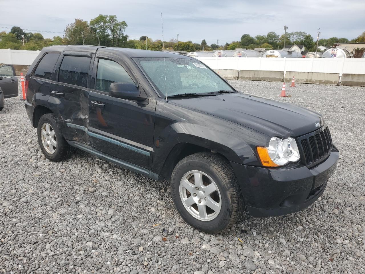 2008 Jeep Grand Cherokee Laredo - Image 4