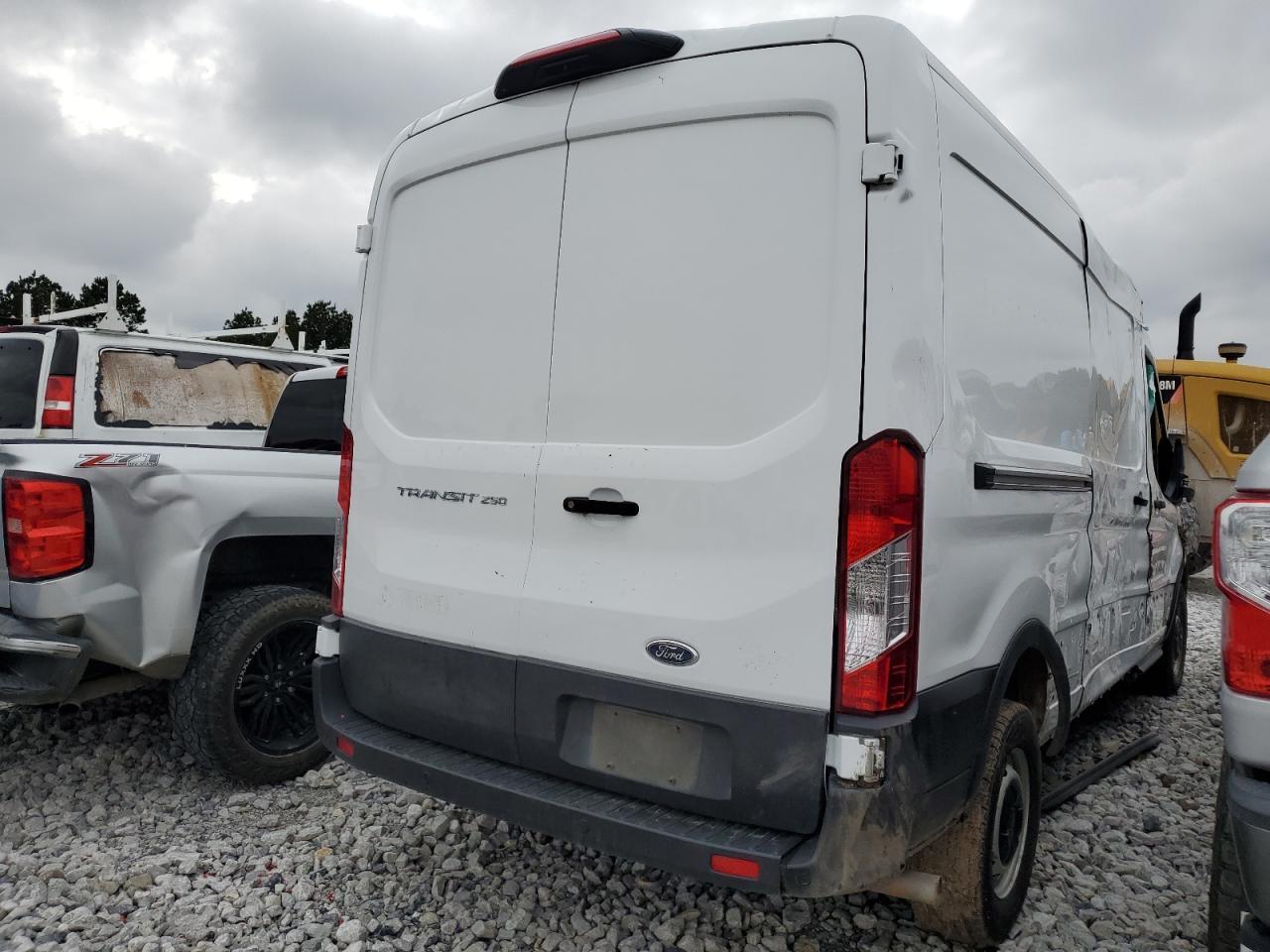 2023 Ford Transit T-250 - Фото 3