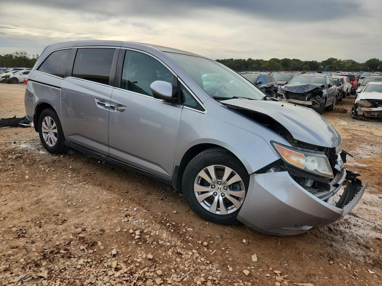 2016 Honda Odyssey Se - Фото 4