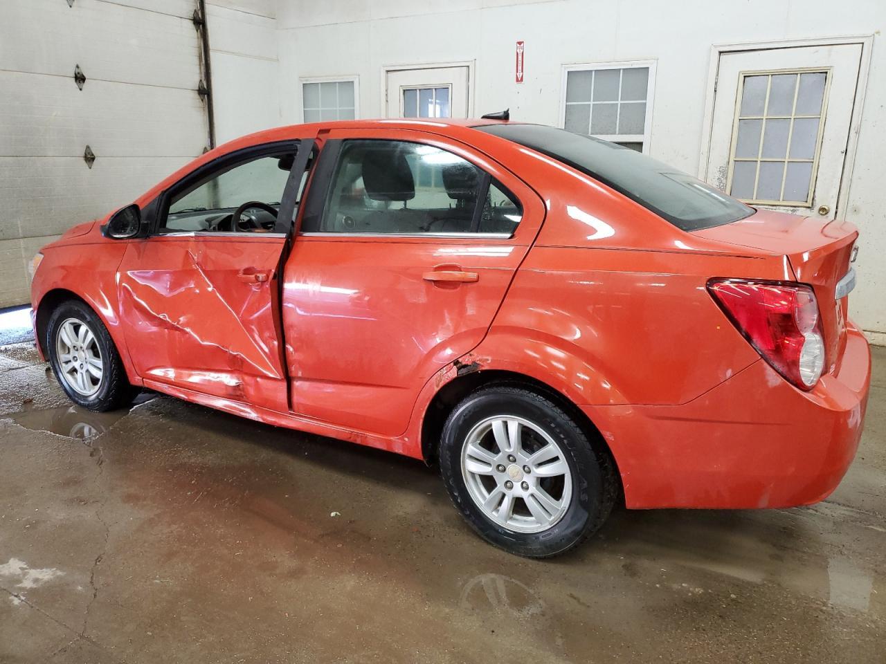 2012 Chevrolet Sonic Lt - Фото 2