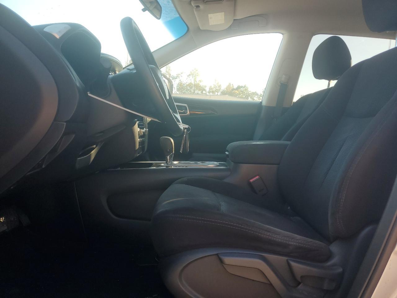 2016 Nissan Pathfinder S - Фото 7