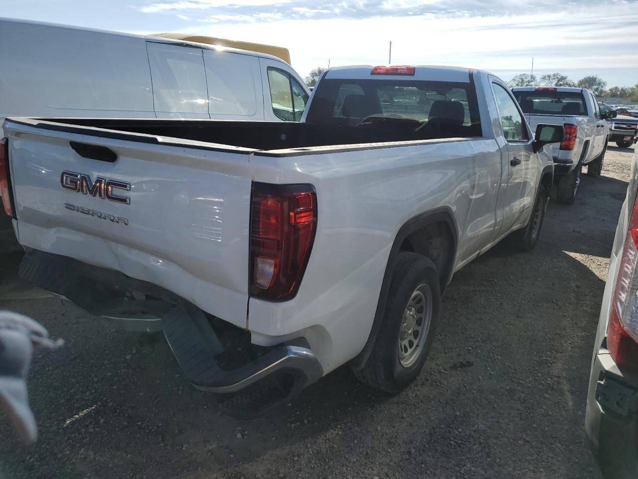 2022 GMC Sierra Limited C1500 - Фото 3