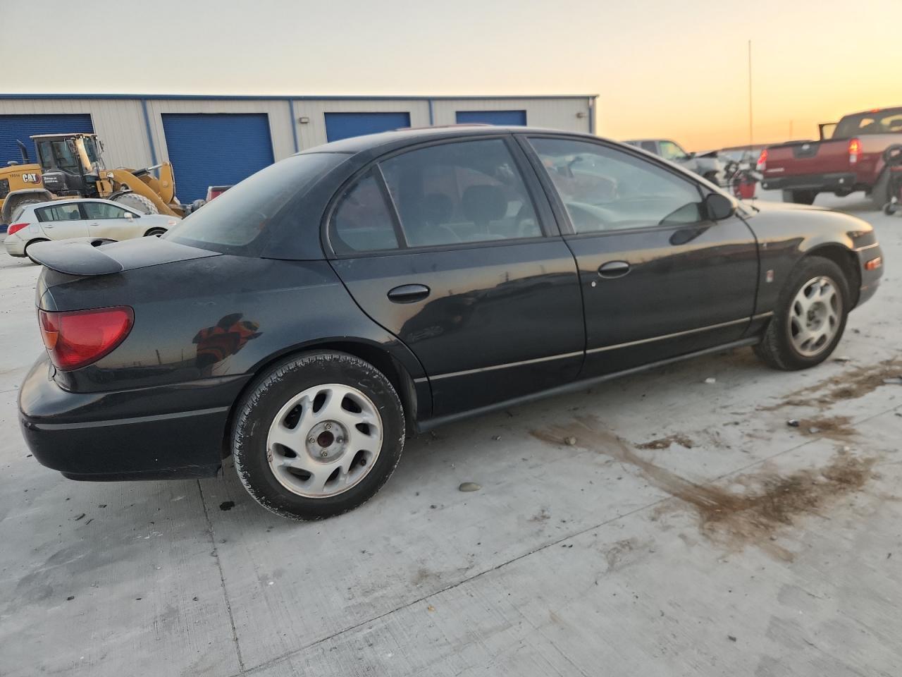 2002 Saturn Sl2 - Фото 3