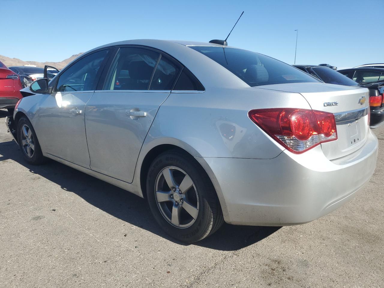 2015 Chevrolet Cruze Lt - Фото 2