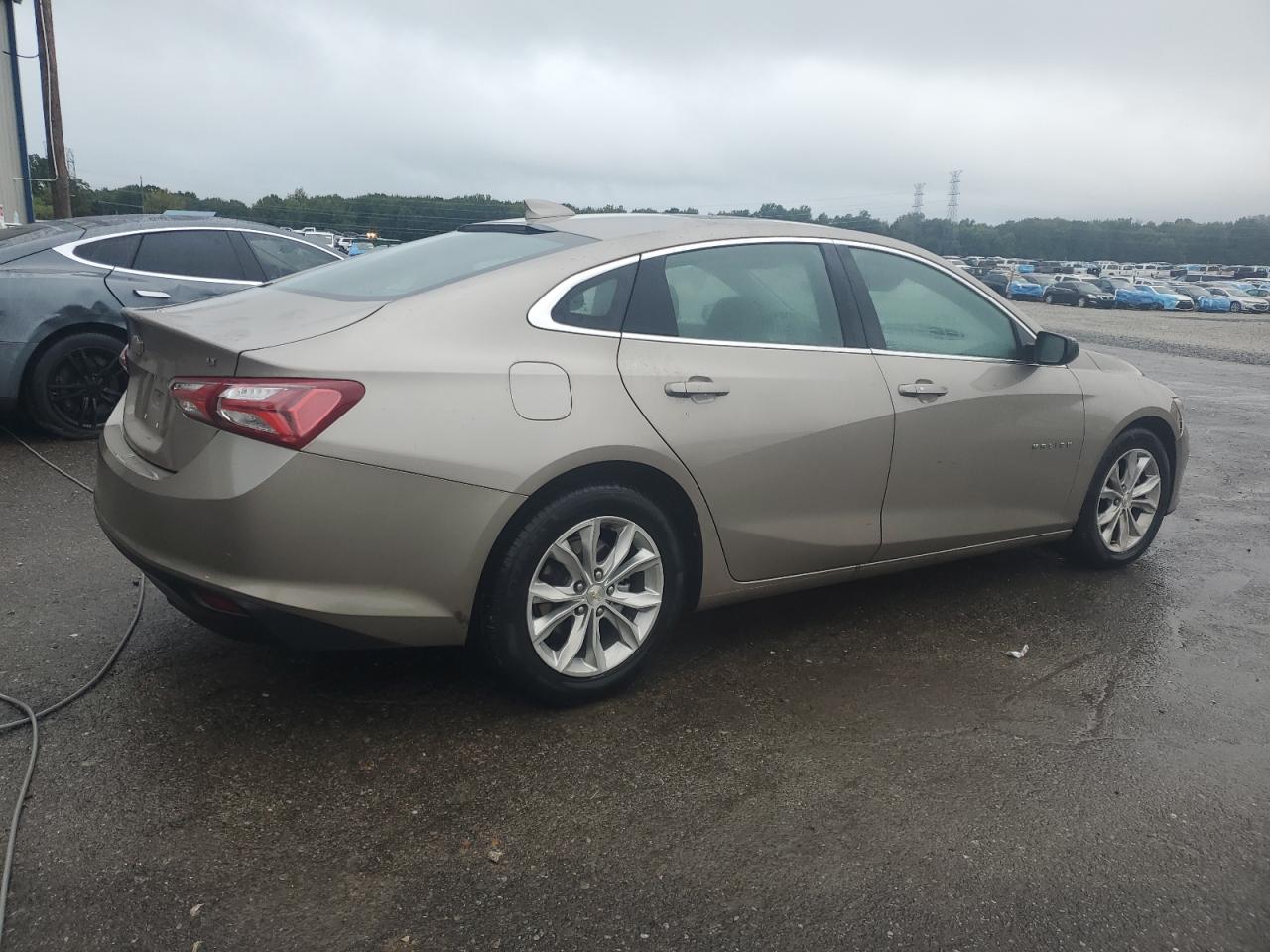 2022 Chevrolet Malibu Lt - Фото 3