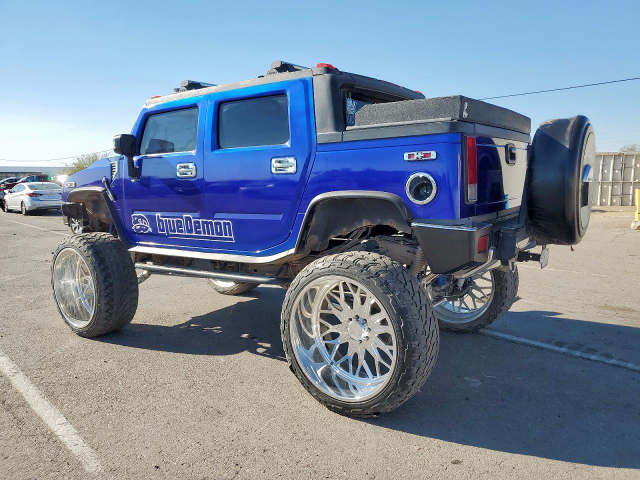 2005 Hummer H2 Sut - Фото 2