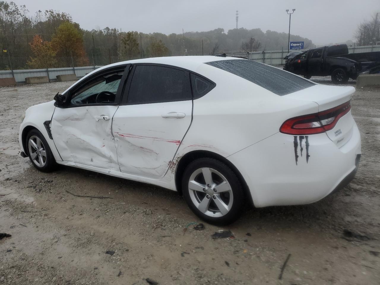 2015 Dodge Dart Sxt - Image 2