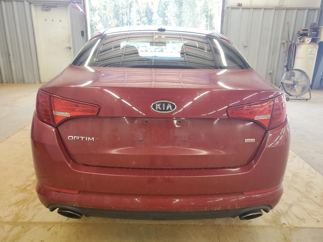 2011 Kia Optima Lx - Image 6