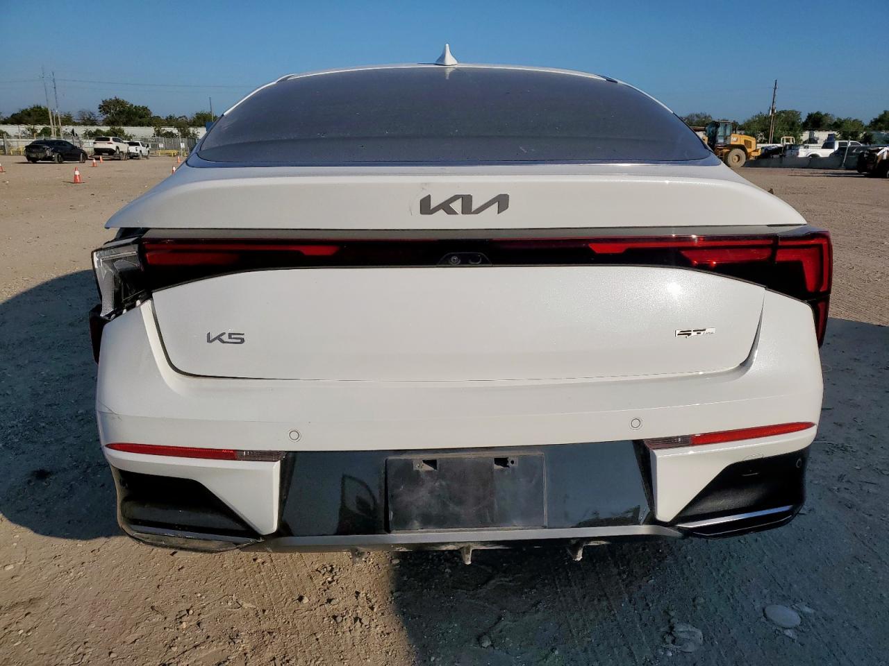 2025 Kia K5 Gt Line - Фото 6