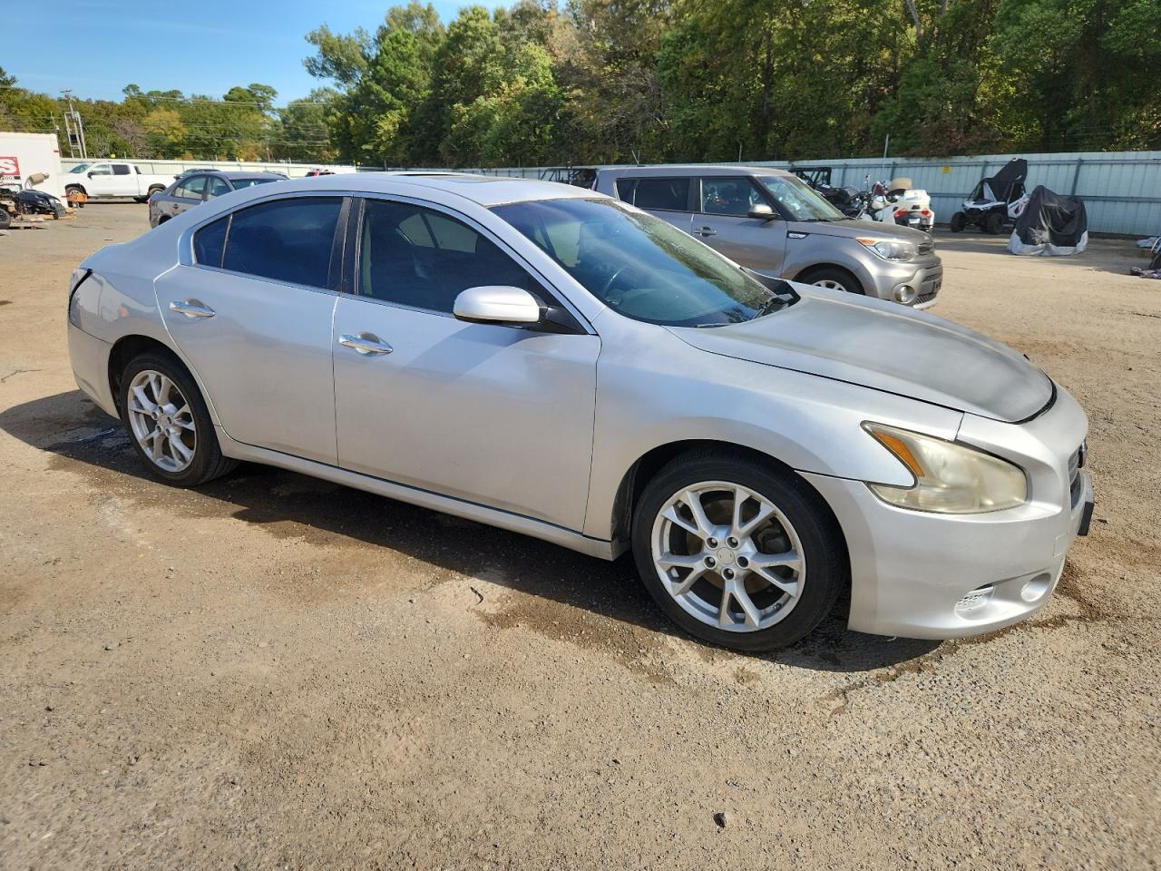 2012 Nissan Maxima S - Image 4