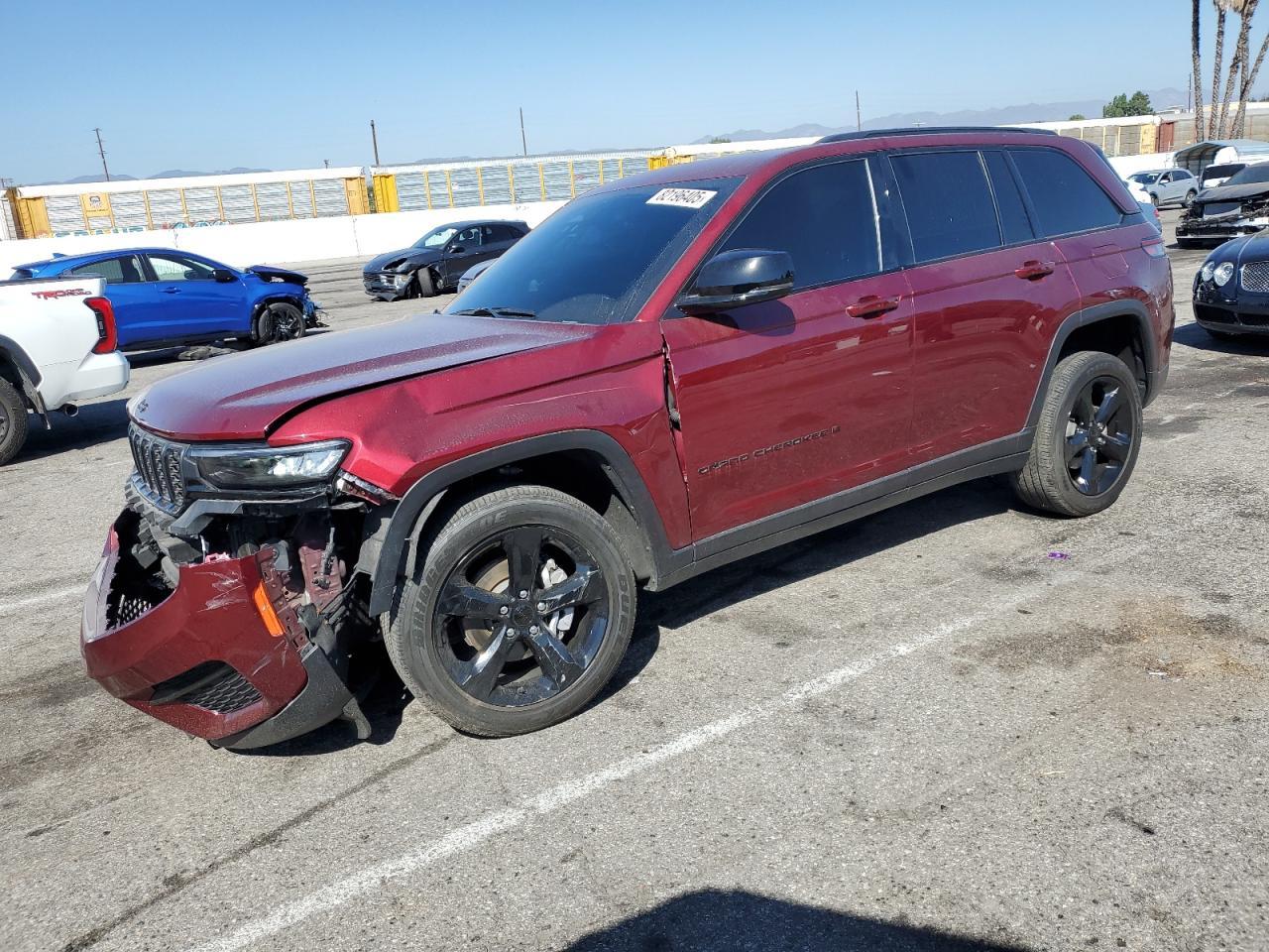 2023 Jeep Grand Cherokee Laredo