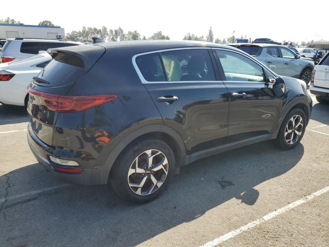 2020 Kia Sportage Lx - Фото 3