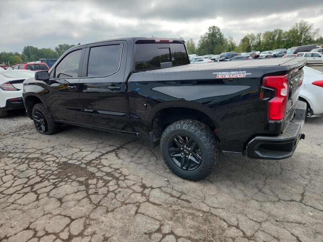 2020 Chevrolet Silverado K1500 Lt Trail Boss - Image 2
