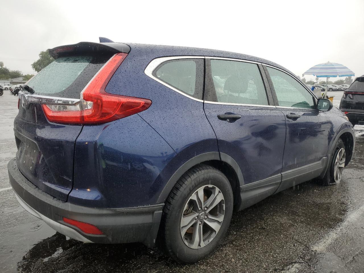 2017 Honda Cr-V Lx - Image 3