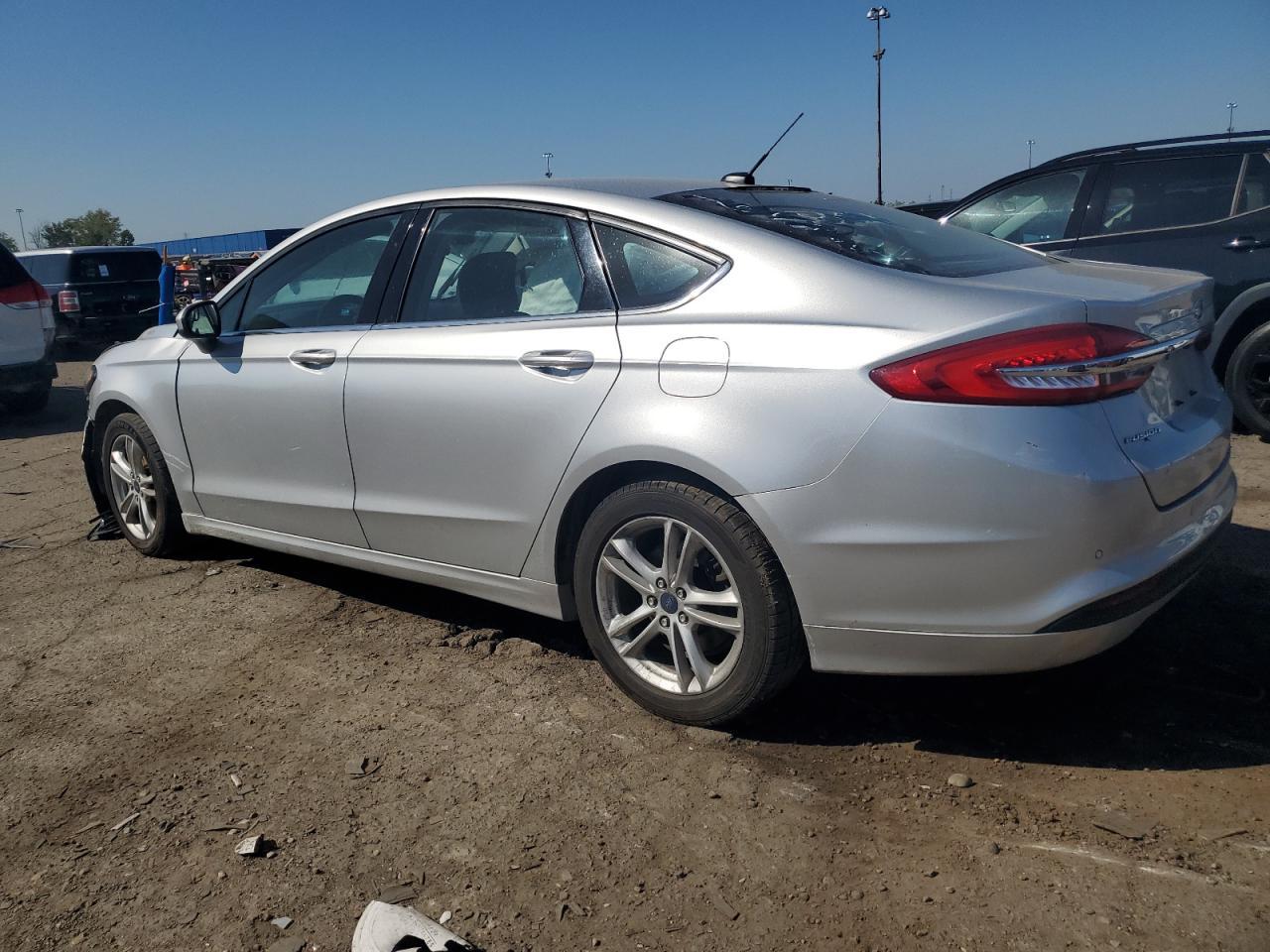 2018 Ford Fusion Se - Image 2