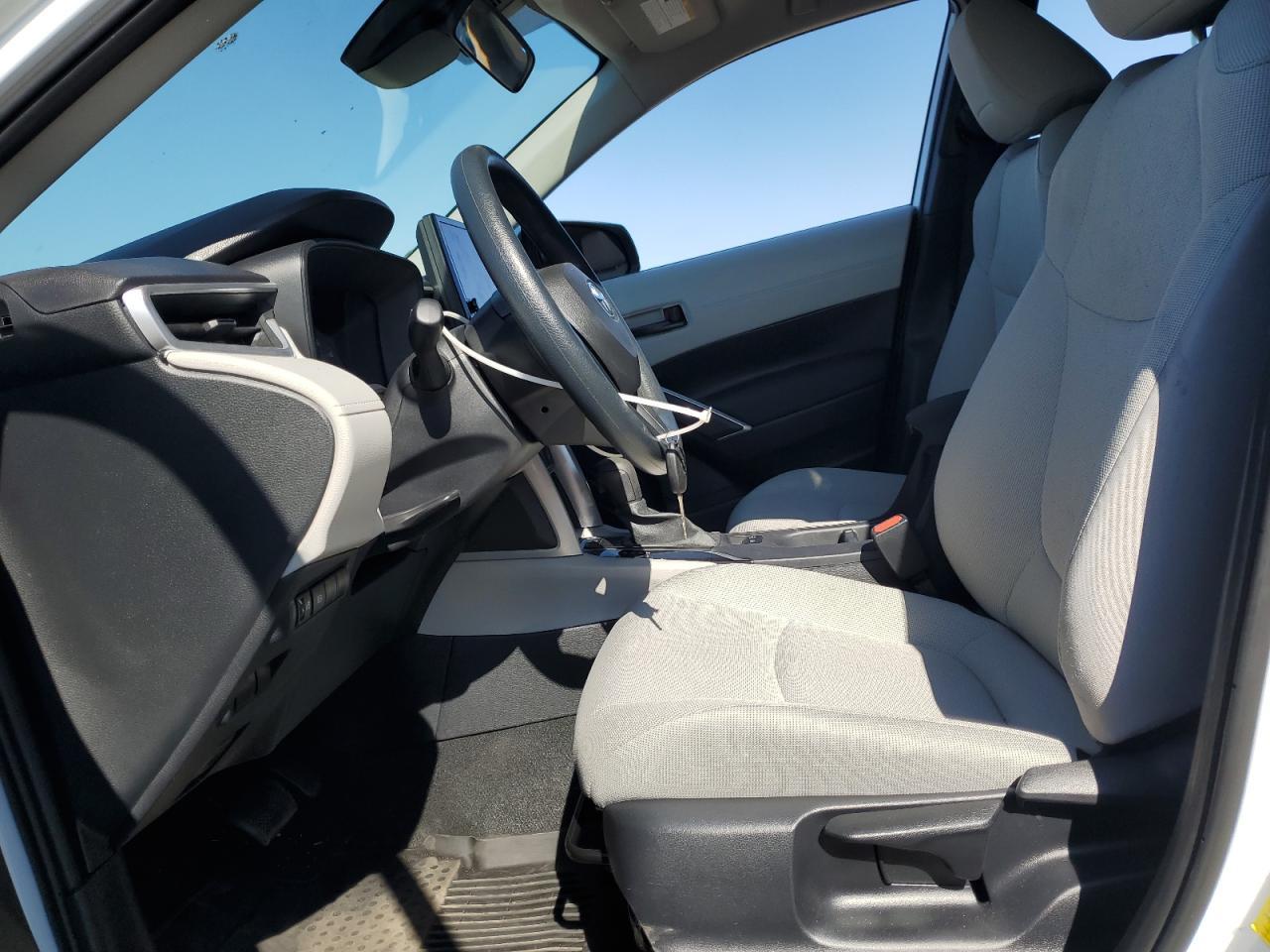 2024 Toyota Corolla Cross L - Фото 7