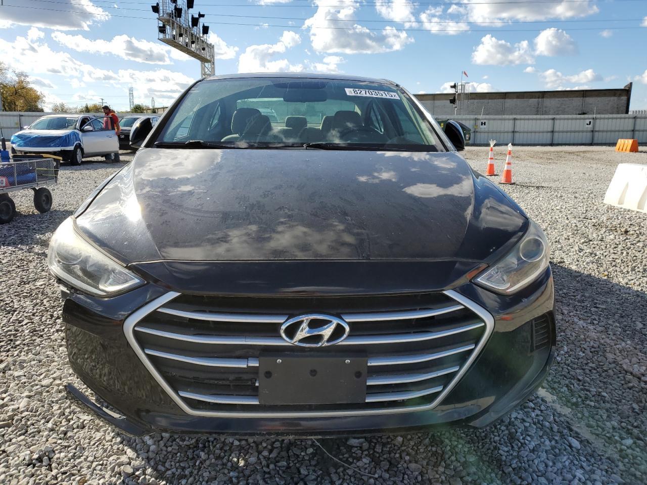 2018 Hyundai Elantra Sel - Фото 5