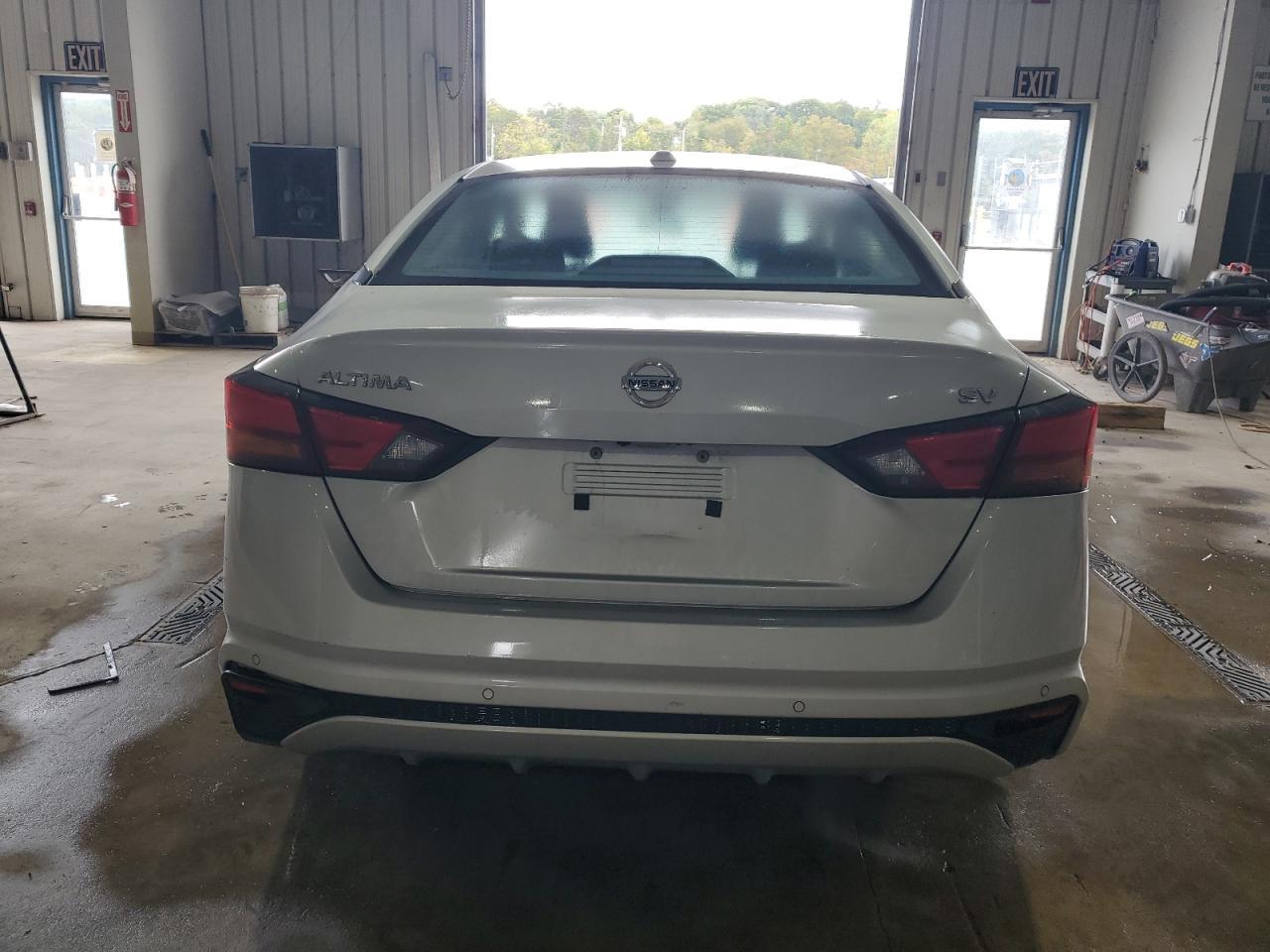 2022 Nissan Altima Sv - Фото 6