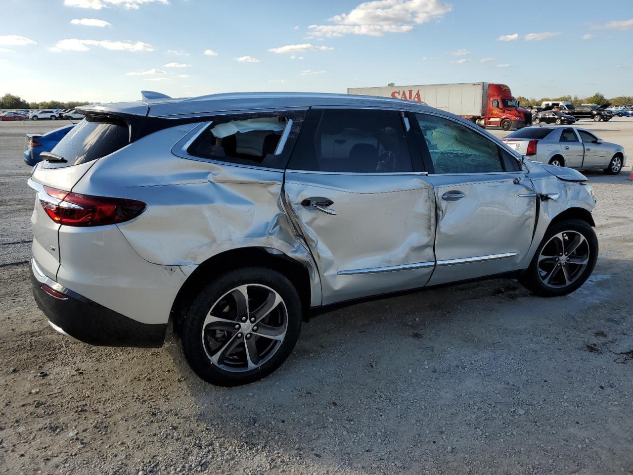 2020 Buick Enclave Essence - Фото 3