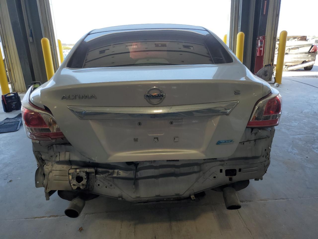2013 Nissan Altima 2.5 - Фото 6