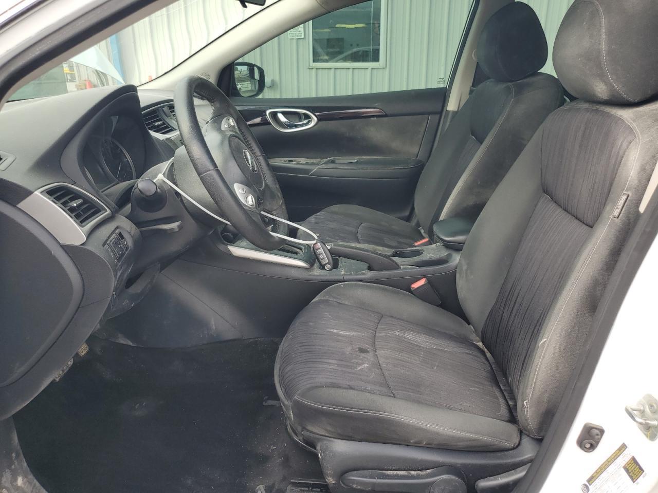 2019 Nissan Sentra S - Фото 7