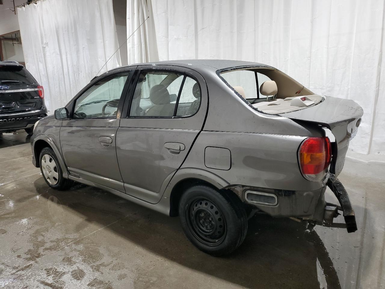 2003 Toyota Echo - Фото 2