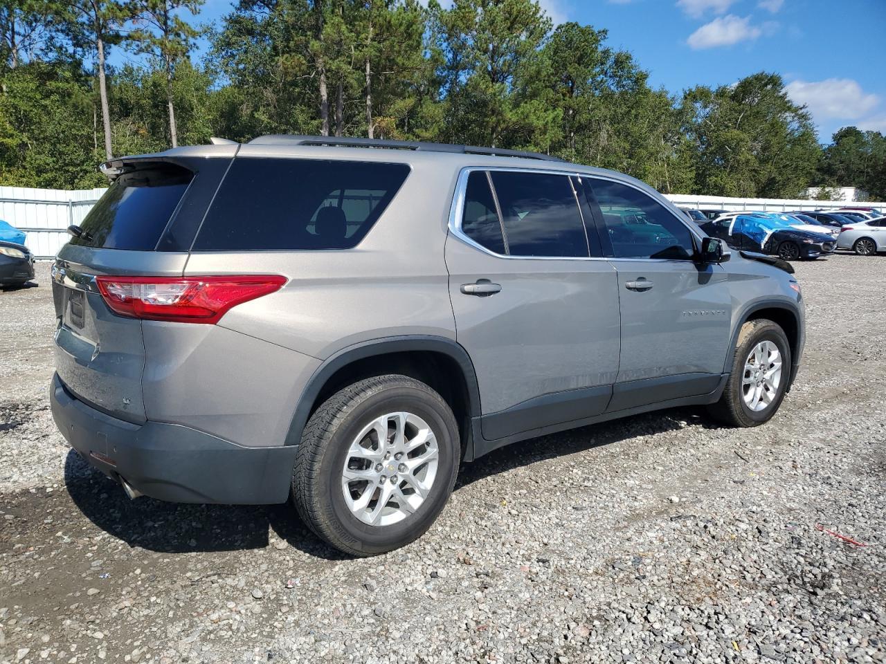 2019 Chevrolet Traverse Lt - Фото 3