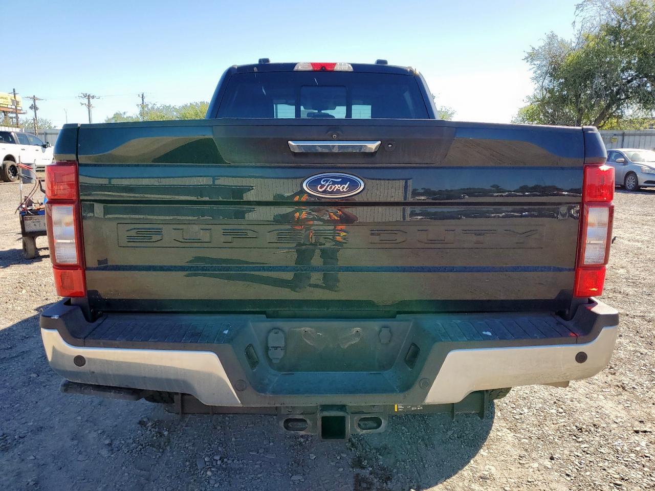 2022 Ford F250 Super Duty - Фото 6