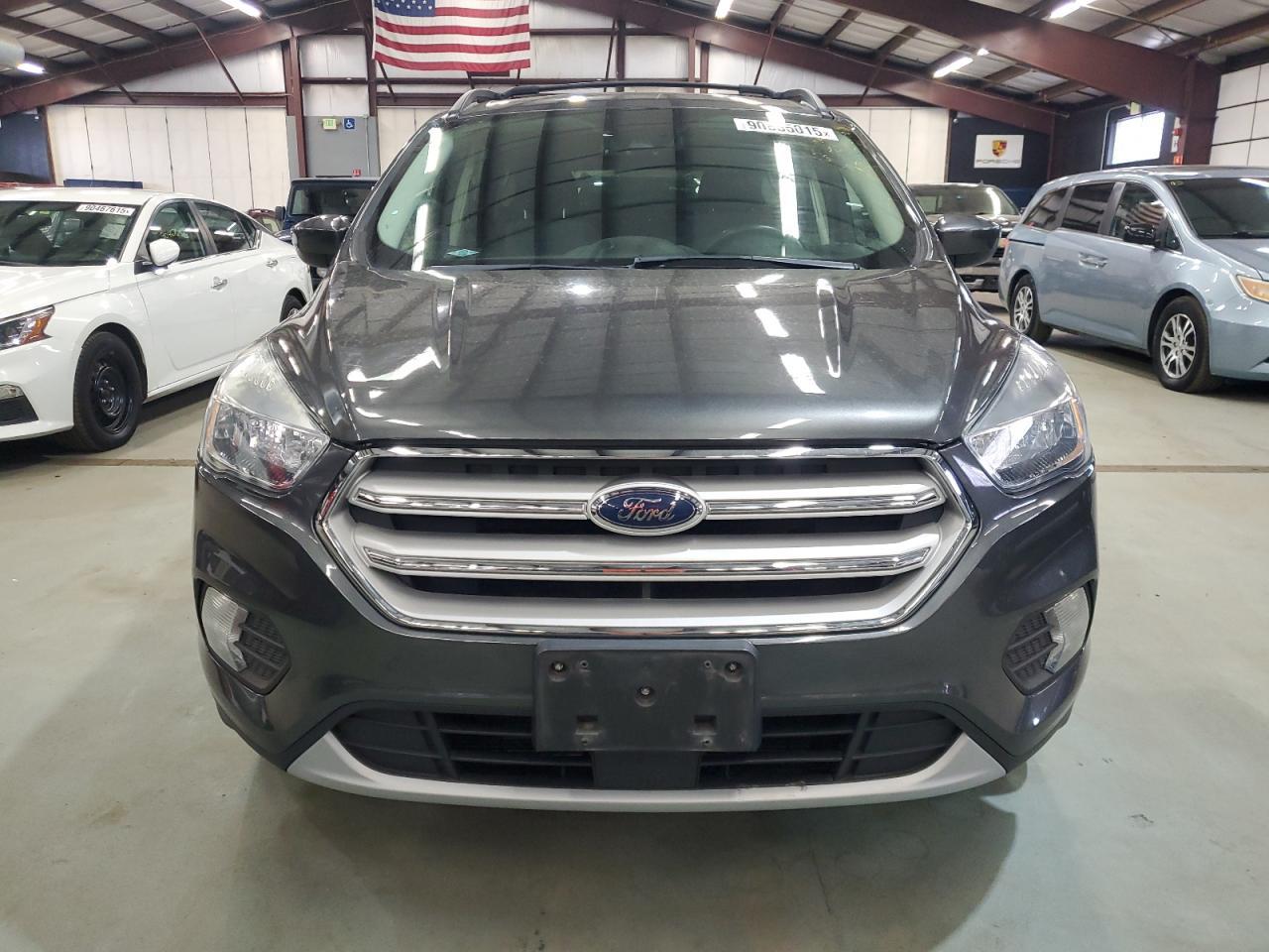 2018 Ford Escape Se - Фото 5