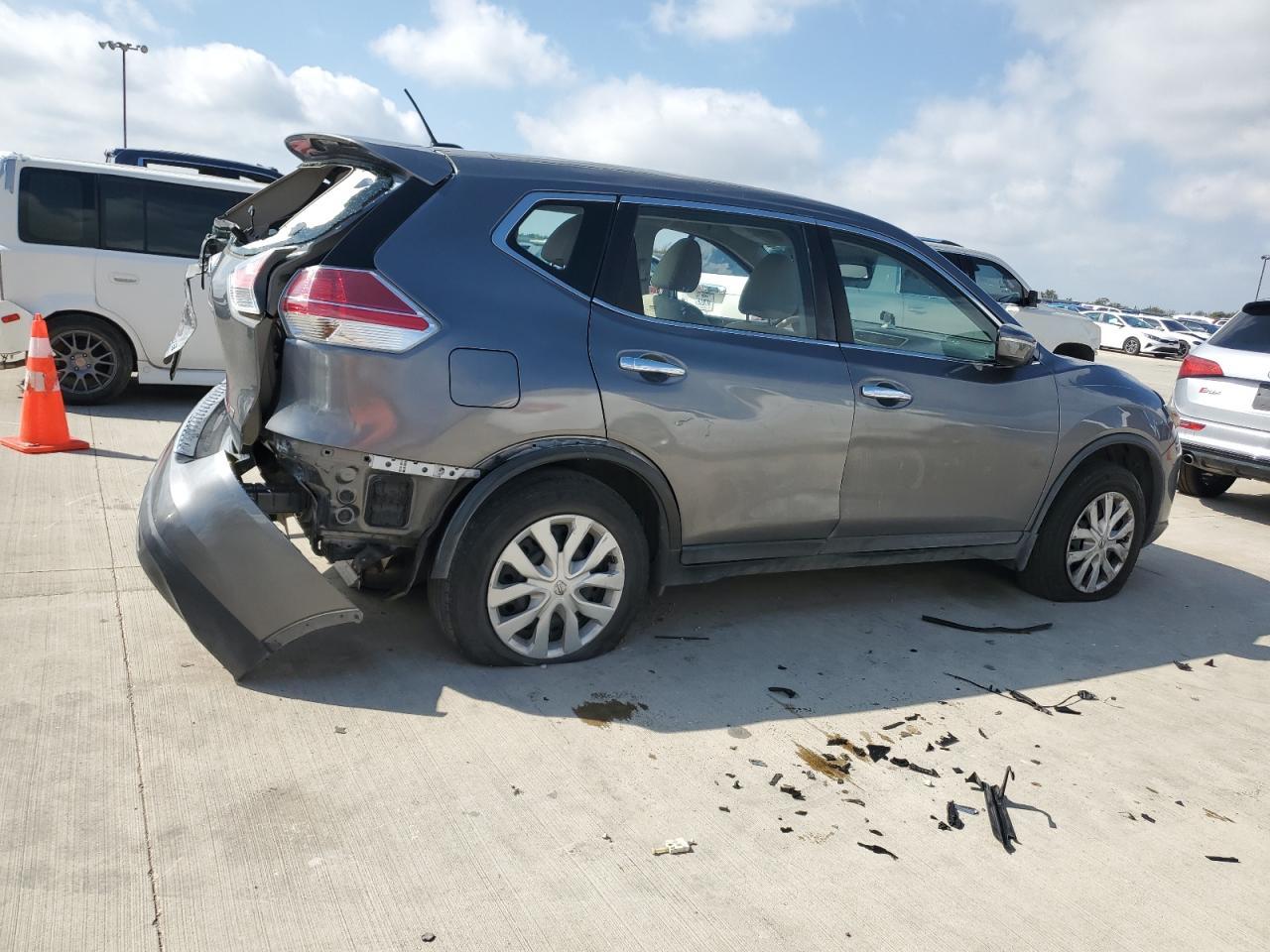 2015 Nissan Rogue S - Фото 3