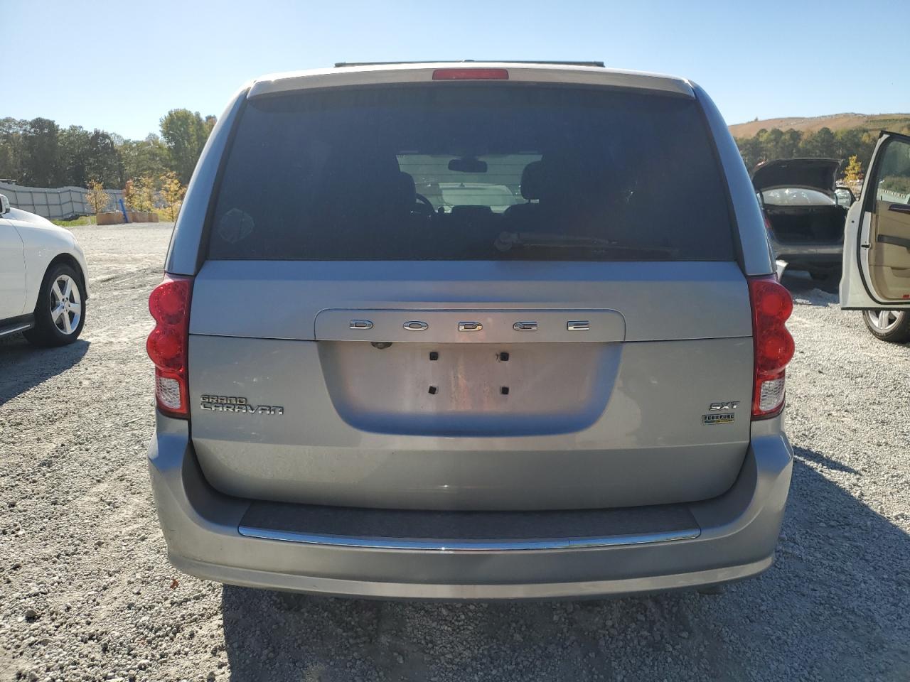 2019 Dodge Grand Caravan Sxt - Image 6