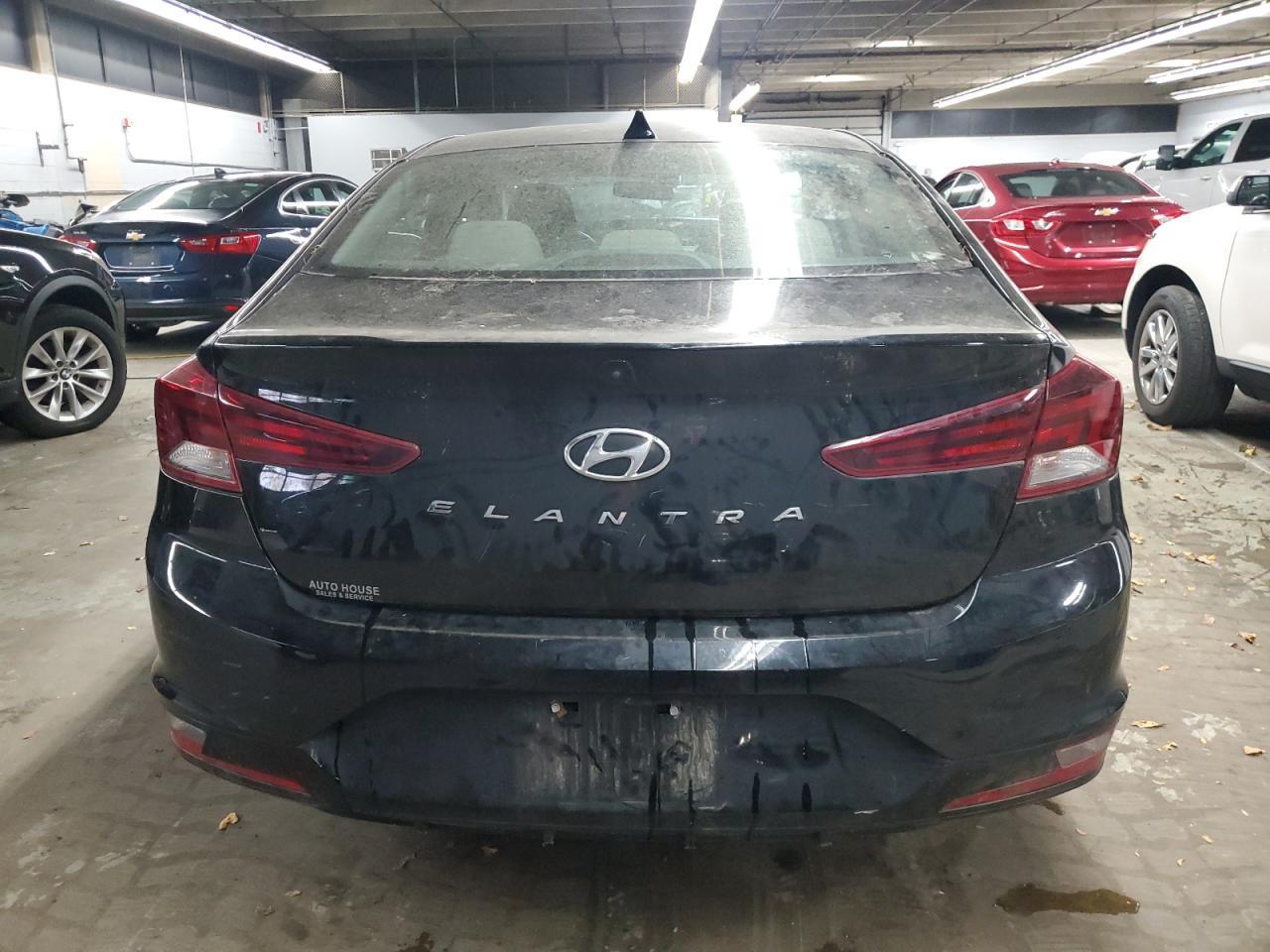 2019 Hyundai Elantra Sel - Фото 6