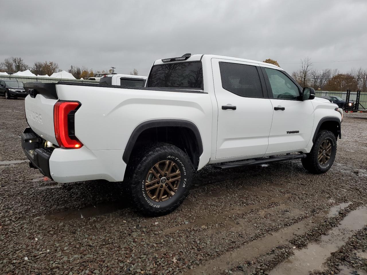 2023 Toyota Tundra Crewmax Sr - Фото 3