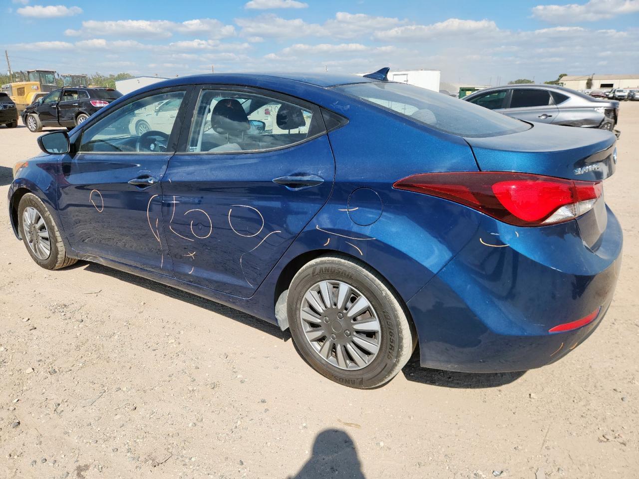 2016 Hyundai Elantra Se - Фото 2
