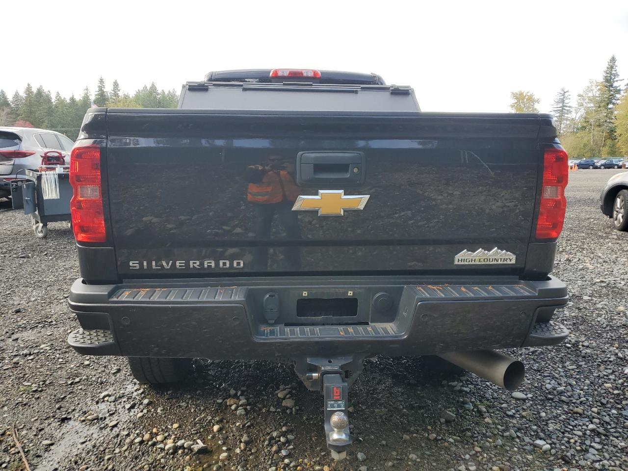 2018 Chevrolet Silverado K2500 High Country - Image 6