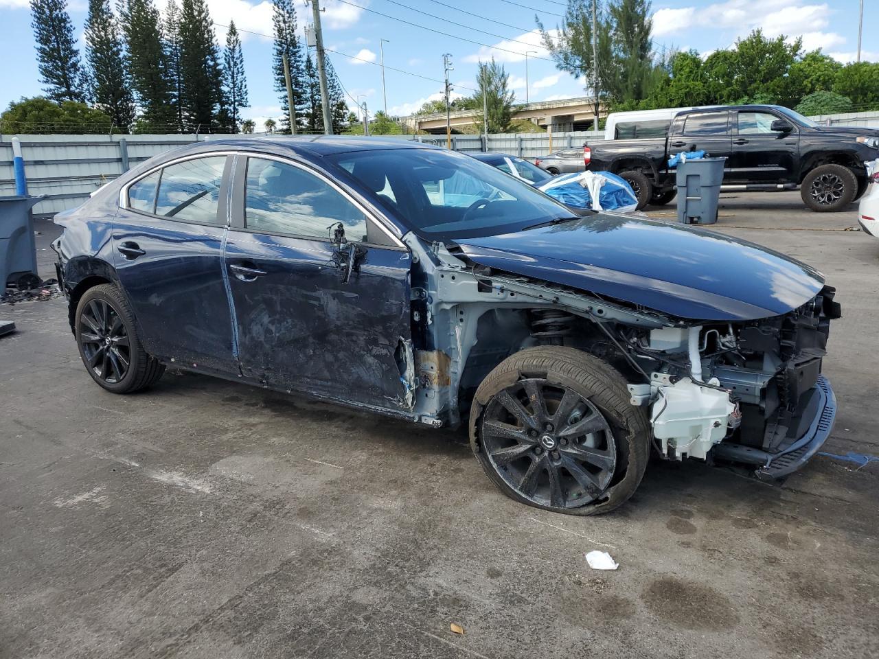 2025 Mazda 3 Select Sport - Фото 4