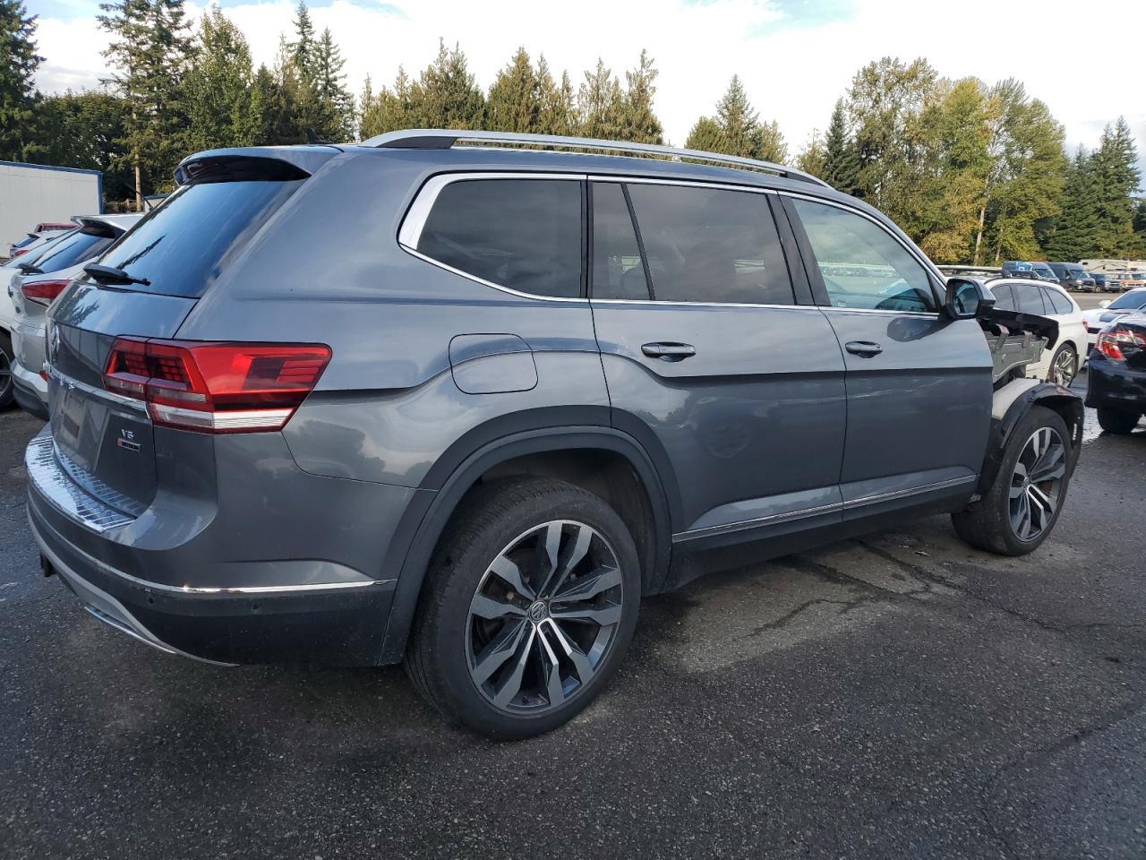 2019 Volkswagen Atlas Sel Premium - Фото 3