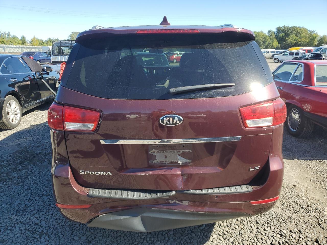 2018 Kia Sedona Lx - Фото 6