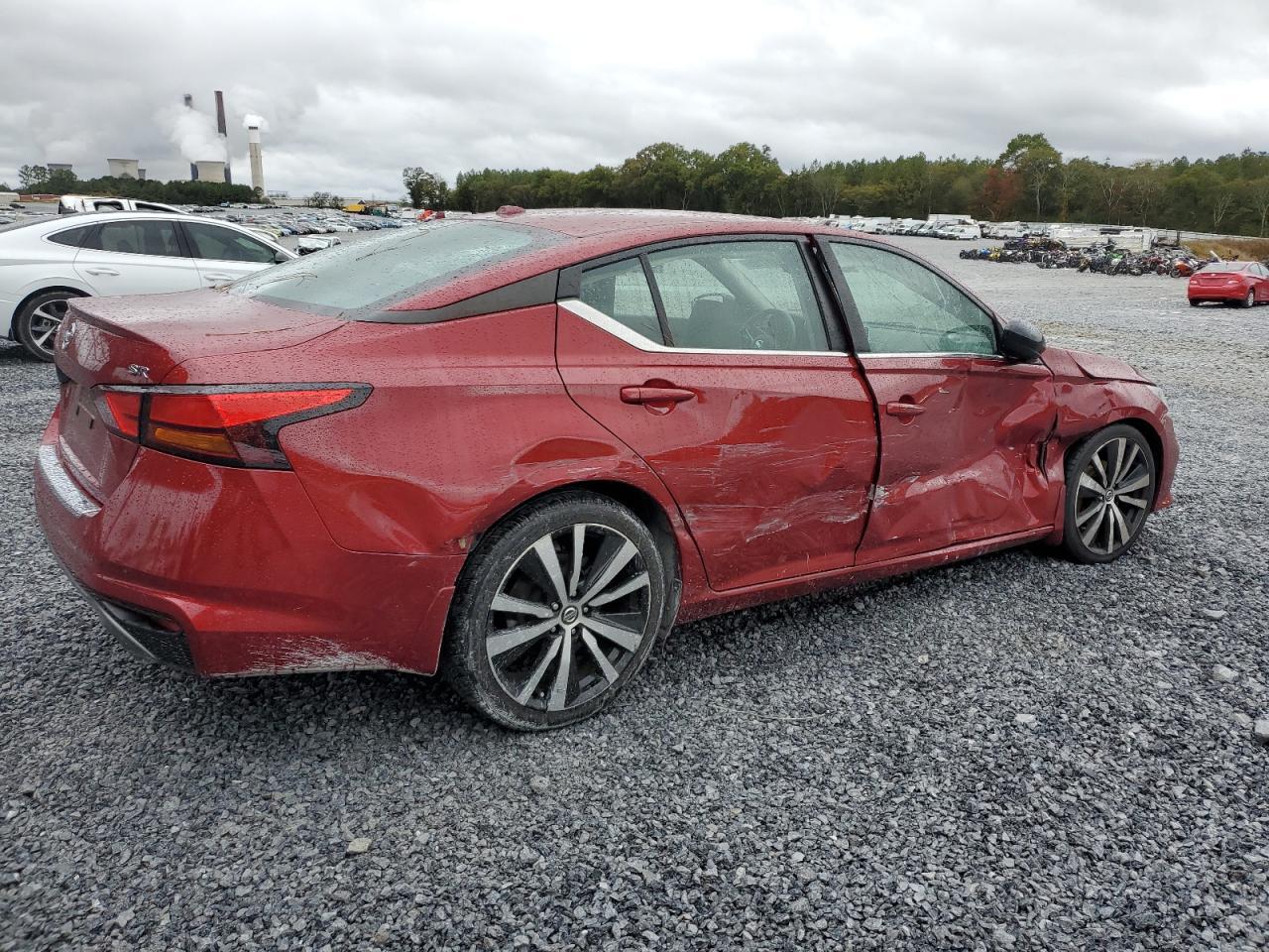 2022 Nissan Altima Sr - Фото 3