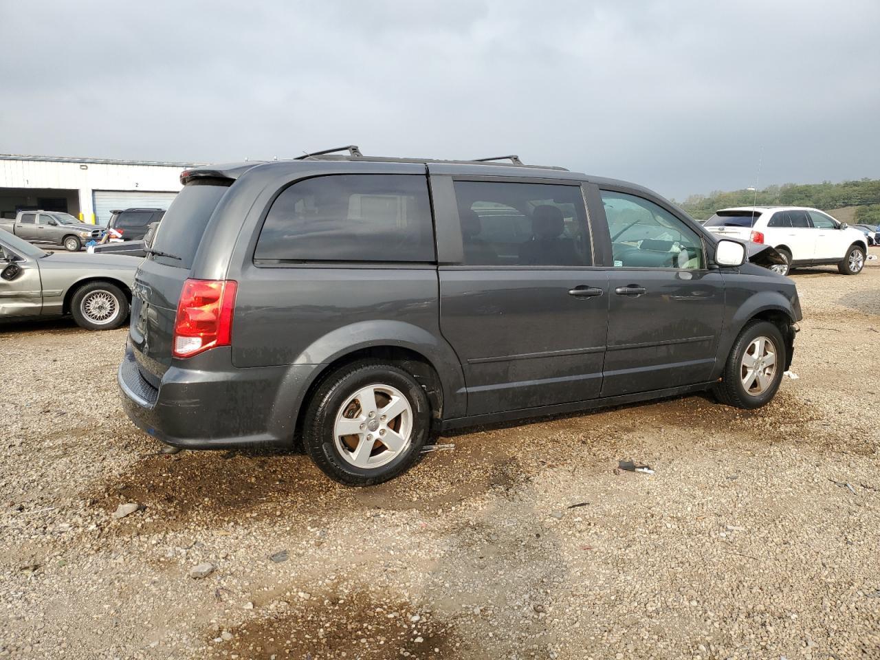 2012 Dodge Grand Caravan Sxt - Image 3
