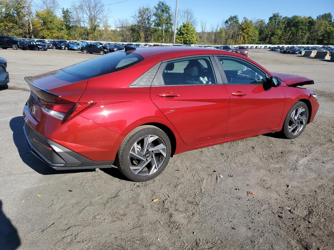 2025 Hyundai Elantra Sel Sport - Фото 3