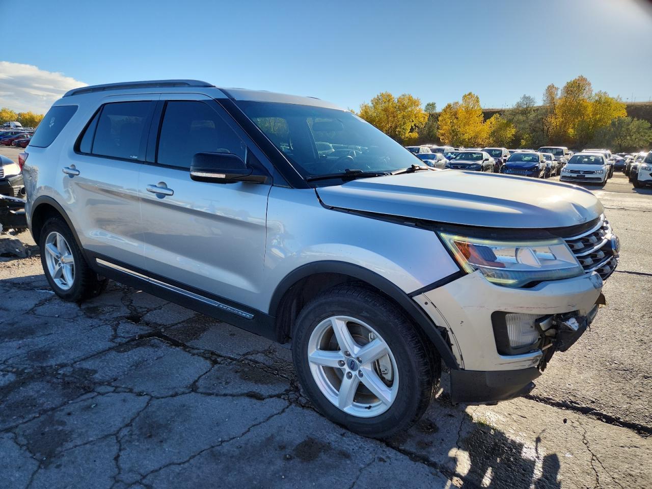 2017 Ford Explorer Xlt - Фото 4