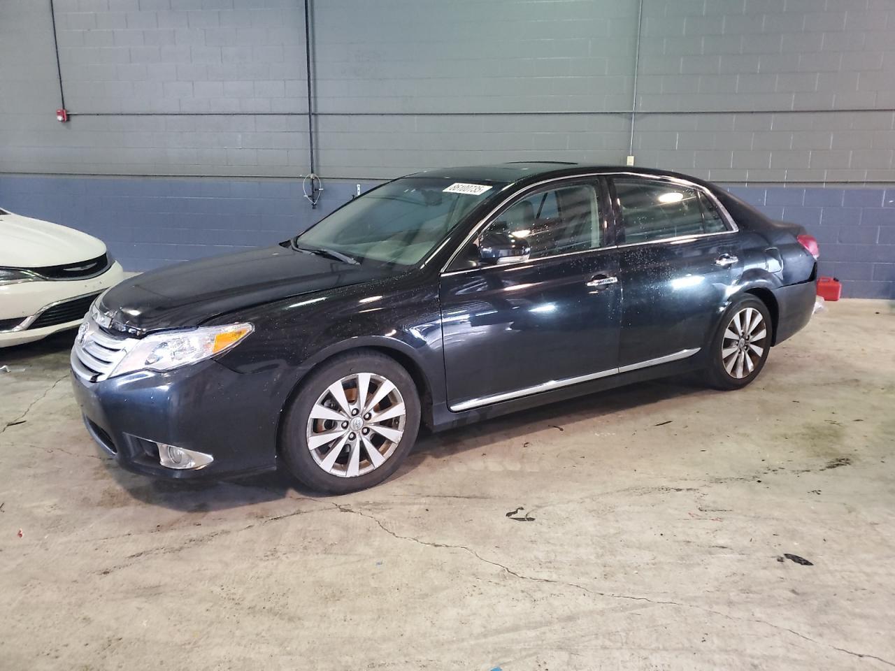2012 Toyota Avalon Base