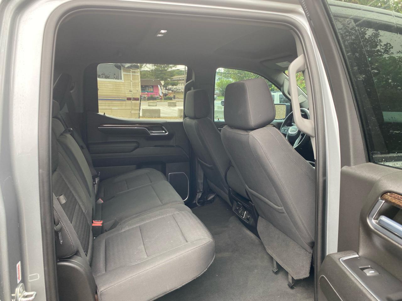 2023 GMC Sierra K1500 Elevation - Фото 6