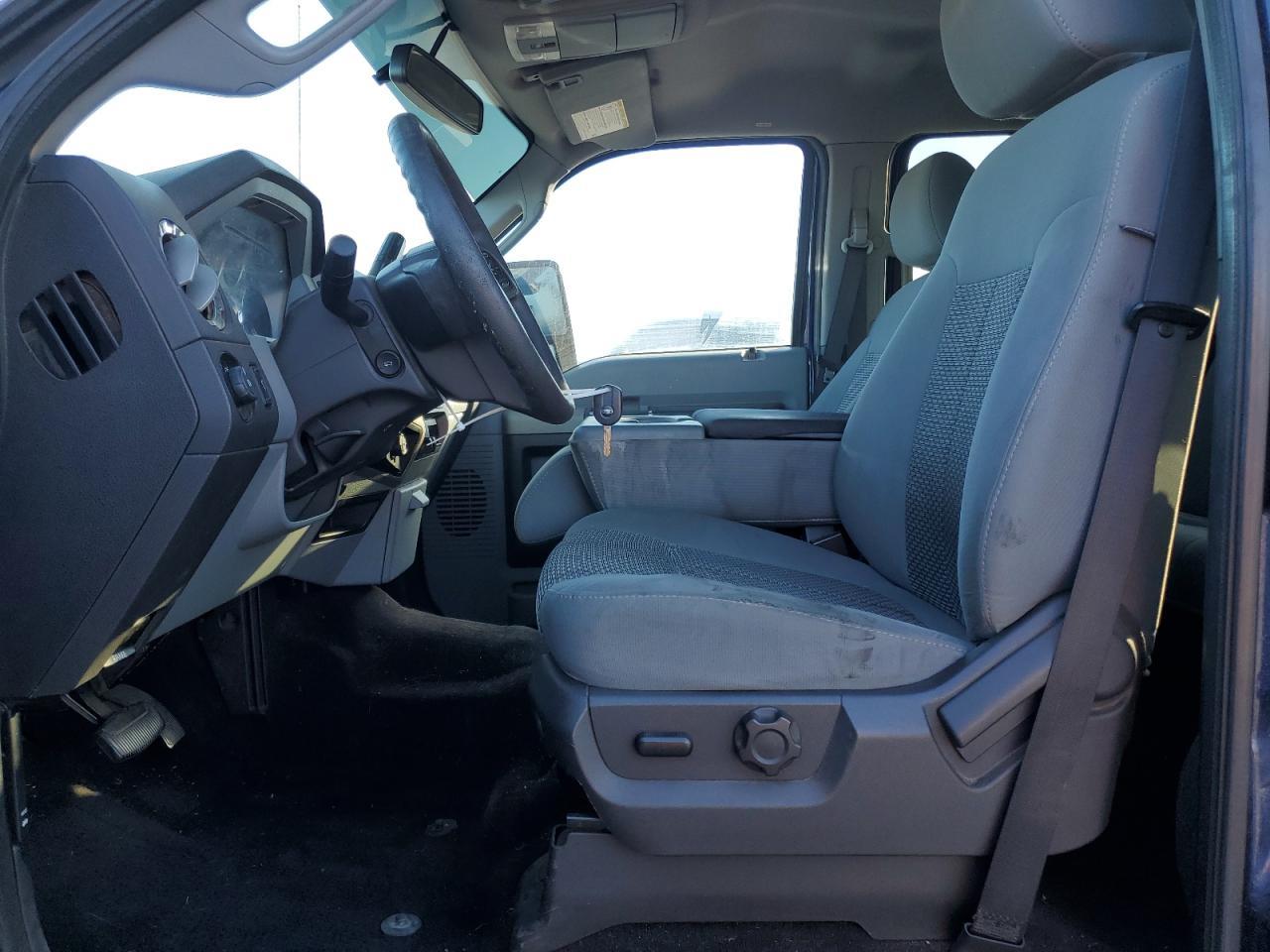 2011 Ford F250 Super Duty - Image 7