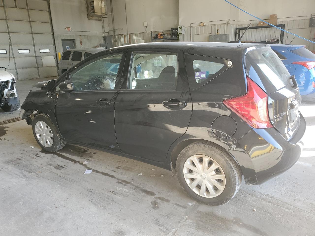 2016 Nissan Versa Note S - Фото 2