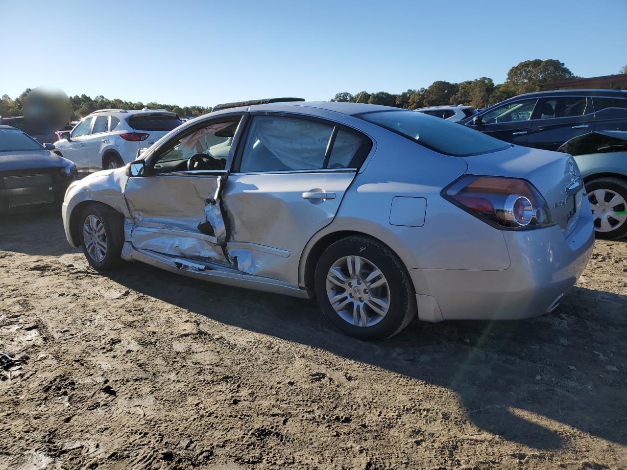 2012 Nissan Altima Base - Фото 2